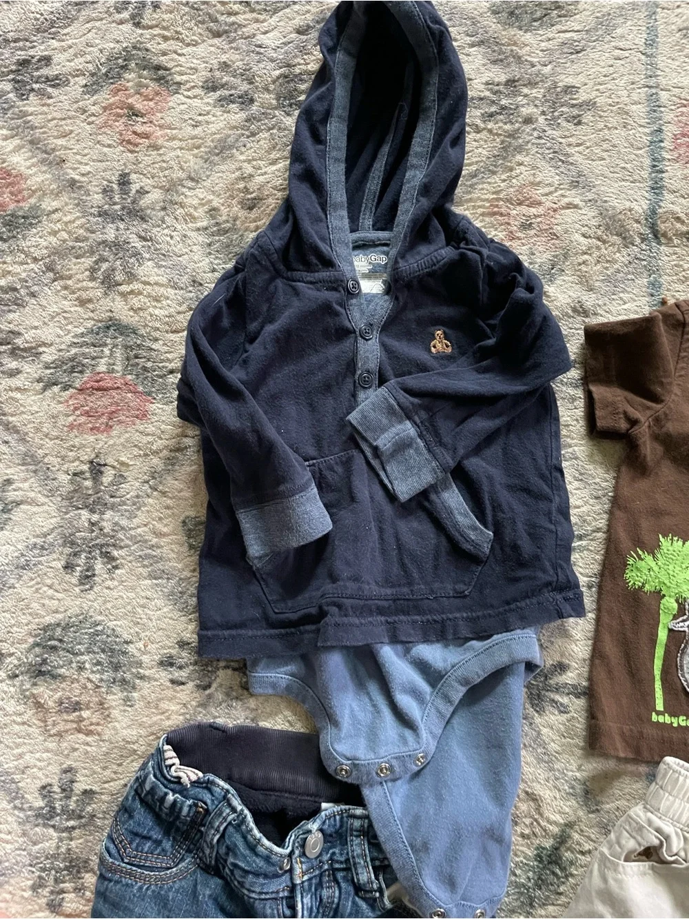 BabyGap and Old Navy bundle